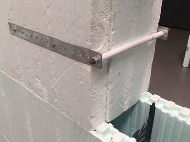 End-cap-straps-2